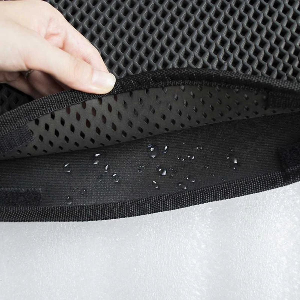 Merkloos Kattenbakmat - Grit Opvanger - 45 X 60 - Waterdicht - Kattenmat Met Filter - Kattenbak Accessoires - Kat Benodigheden - Cat Litter Mat - Dubbele Laag 7 Merkloos Kattenbakmat - Grit Opvanger - 45 X 60 - Waterdicht - Kattenmat Met Filter - Kattenbak Accessoires - Kat Benodigheden - Cat Litter Mat - Dubbele Laag - Afbeelding 5