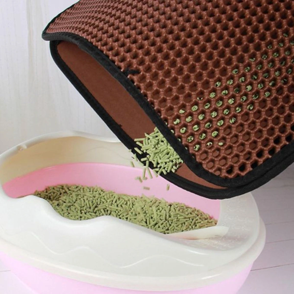 IGOODS - Kattenbakmat Met Filter - 45 X 60 - Waterdicht - Dubbele Laag - Bruin 5 IGOODS - Kattenbakmat Met Filter - 45 X 60 - Waterdicht - Dubbele Laag - Bruin - Afbeelding 3