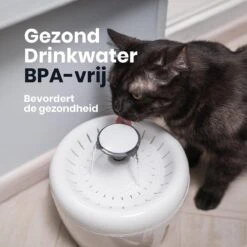 TrevoPet® Drinkfontein Kat - Waterfontein Kat - Kattenfontein - Fluisterstil - Drinkfontein - Drinkbak Kat - 2.5 Liter - Inclusief Filter - Wit 14 TrevoPet® Drinkfontein Kat - Waterfontein Kat - Kattenfontein - Fluisterstil - Drinkfontein - Drinkbak Kat - 2.5 Liter - Inclusief Filter - Wit -Katten Benodigdheden Winkel 1200x1200 431
