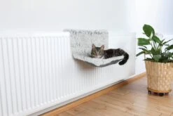 Trixie Radiator Hangmat Harvey Langhaar Pluche / Velours Wit Zwart - 45X31X26 CM -Katten Benodigdheden Winkel 1200x800 34